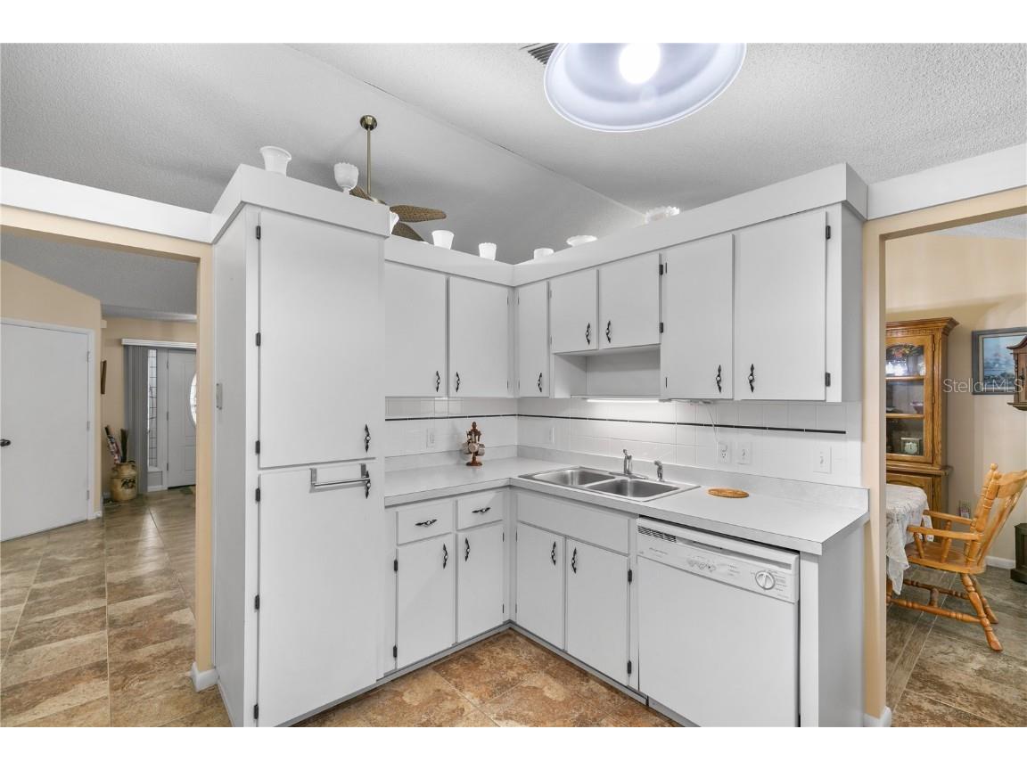 1003 Woodward Oaks Circle Eustis FL 32726 G5101783 image8