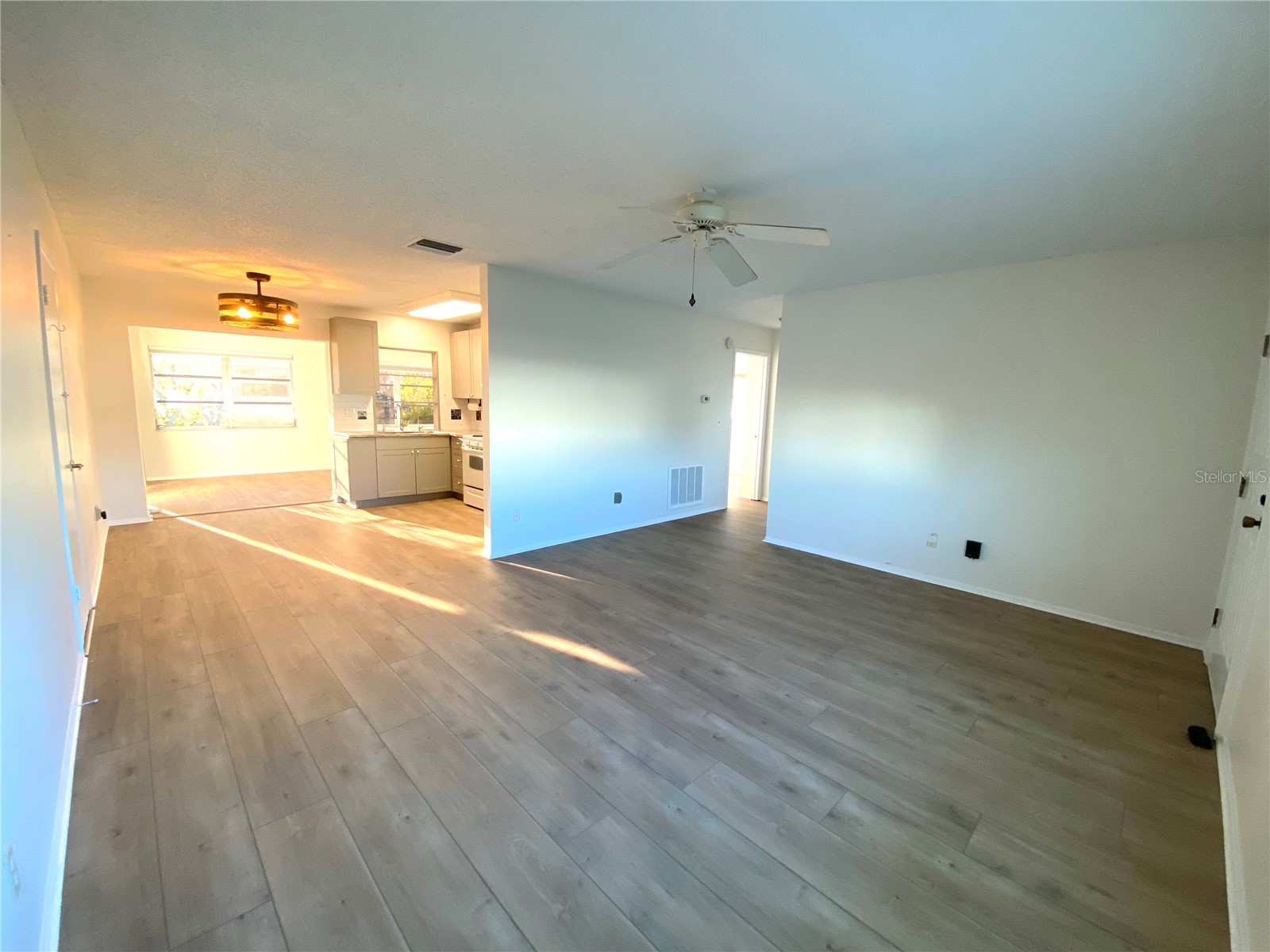 10032 36th Street N Pinellas Park FL 33782 TB8459153 image6