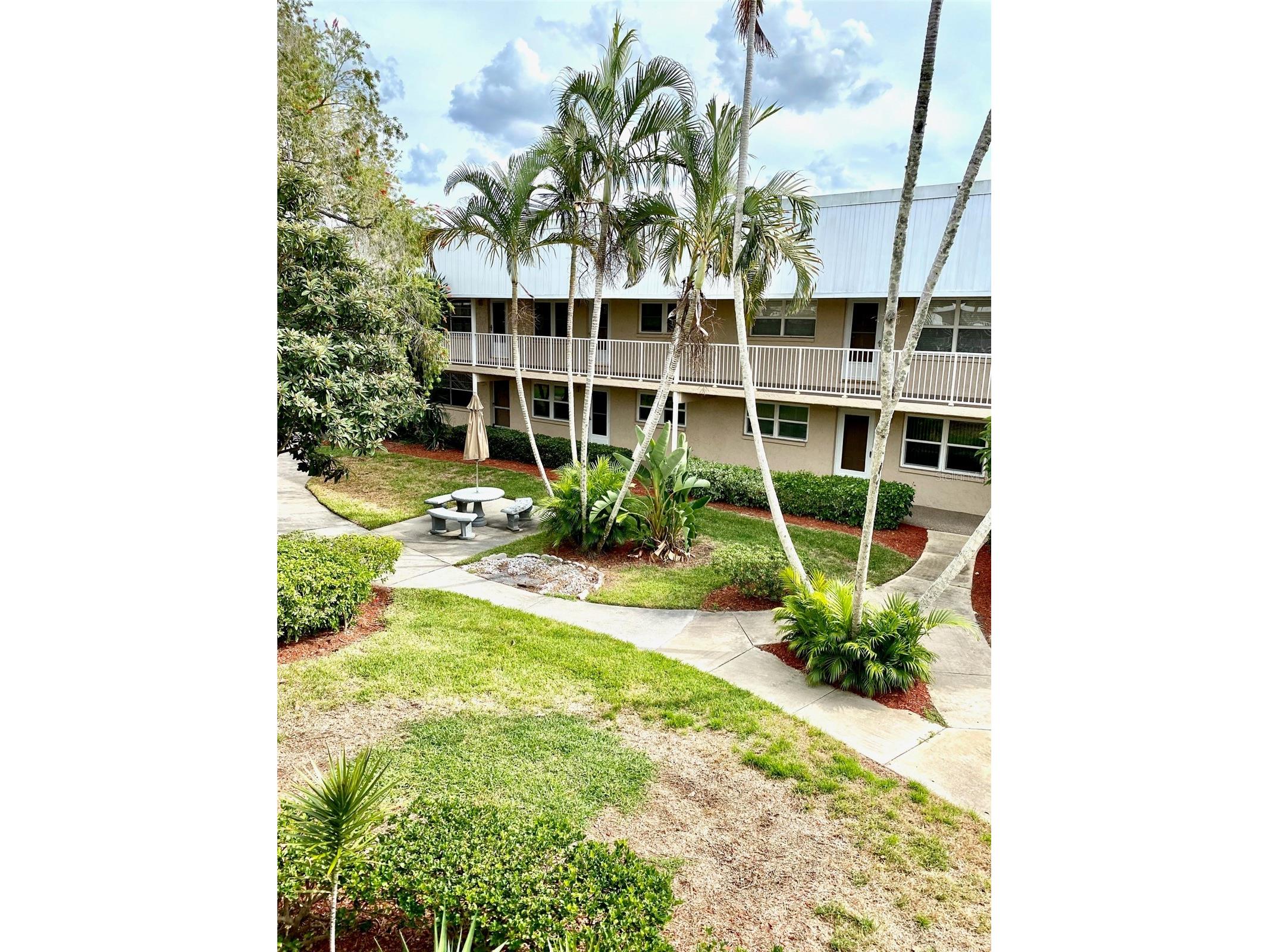 10032 65th Avenue N #17 Saint Petersburg FL 33708 TB8474751 image1