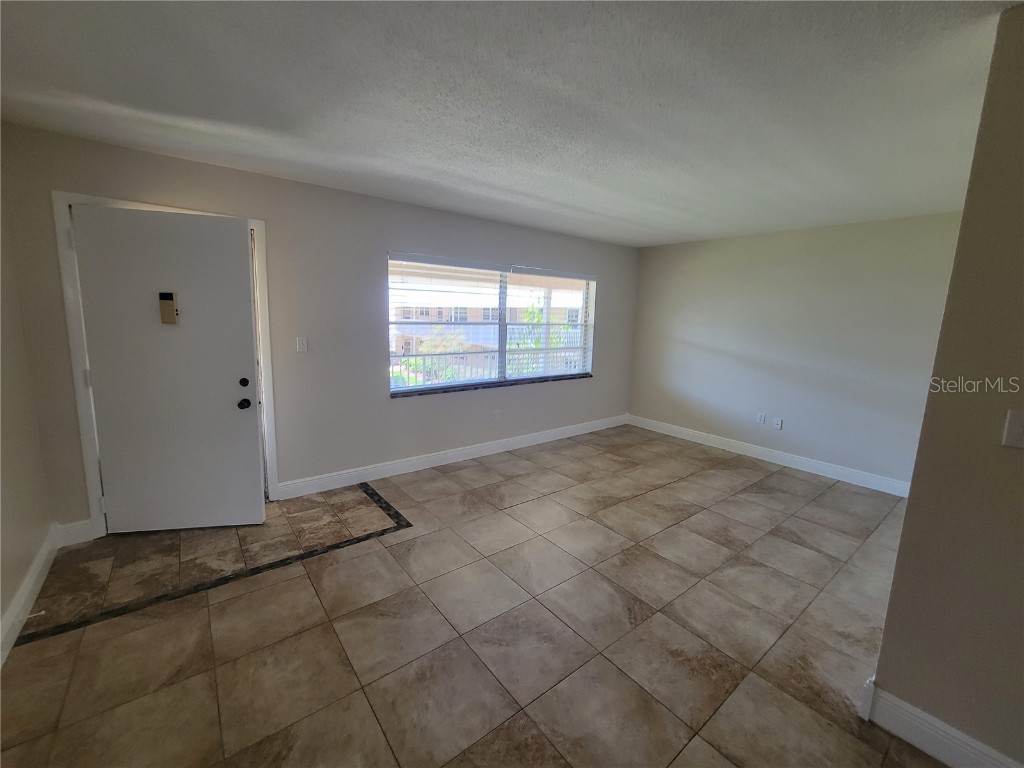 10032 65th Avenue N #19 Saint Petersburg FL 33708 TB8411519 image23