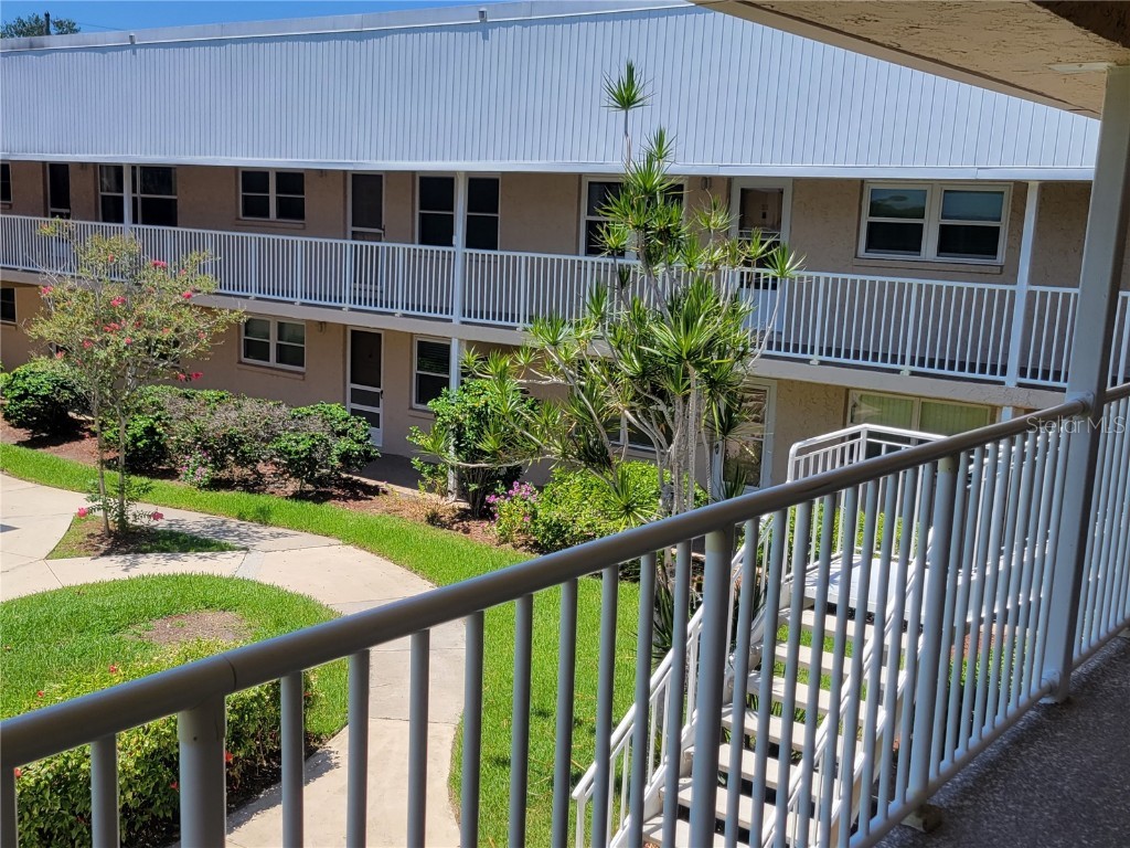 10032 65th Avenue N #19 Saint Petersburg FL 33708 TB8411519 image25