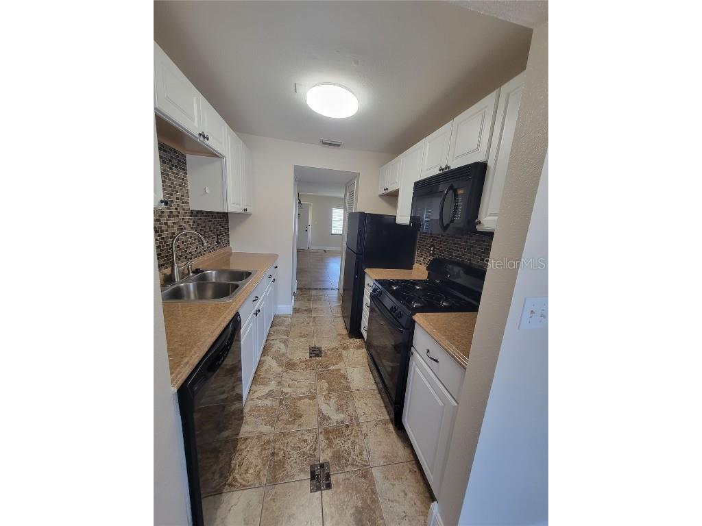 10032 65th Avenue N #19 Saint Petersburg FL 33708 TB8411519 image8