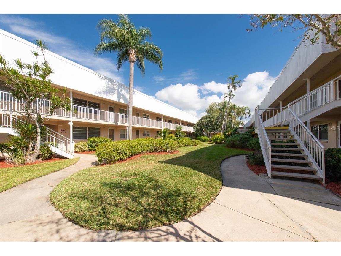 10032 65th Avenue N #24 Saint Petersburg FL 33708 TB8448244 image25