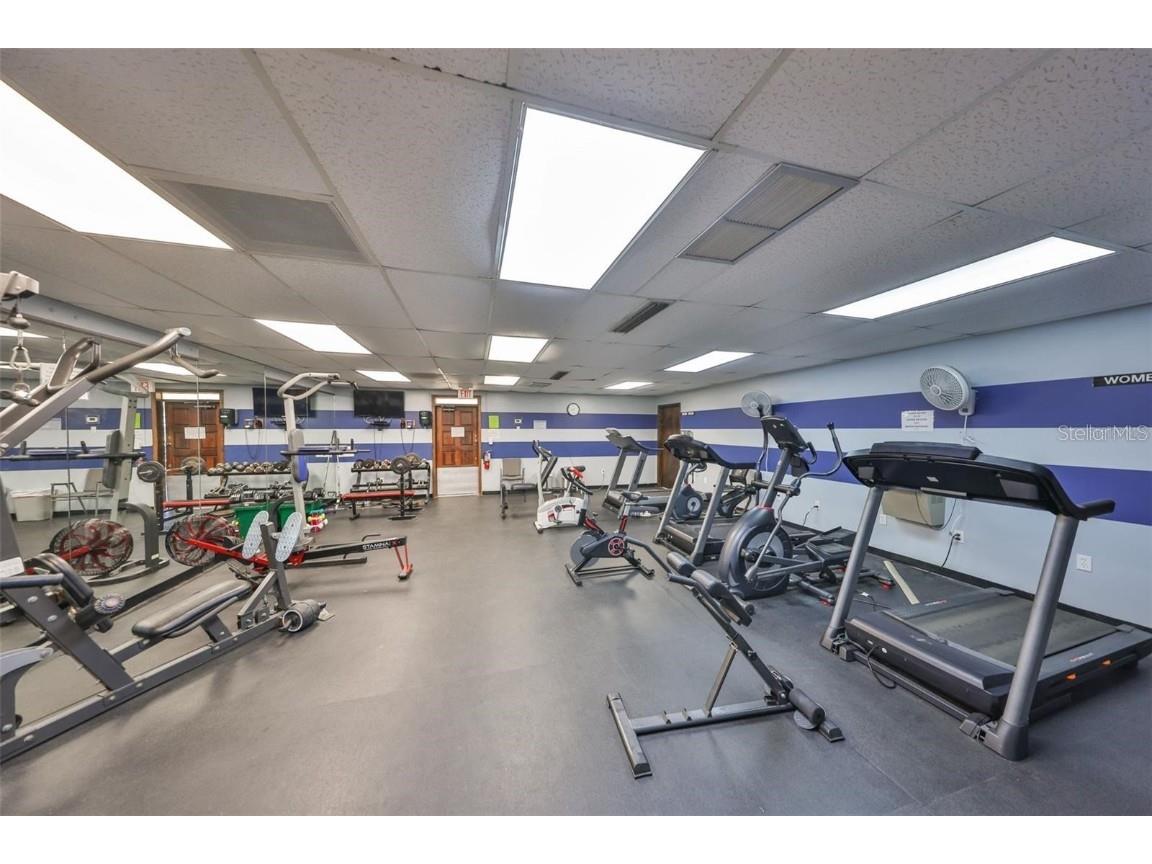 10032 65th Avenue N #24 Saint Petersburg FL 33708 TB8448244 image35