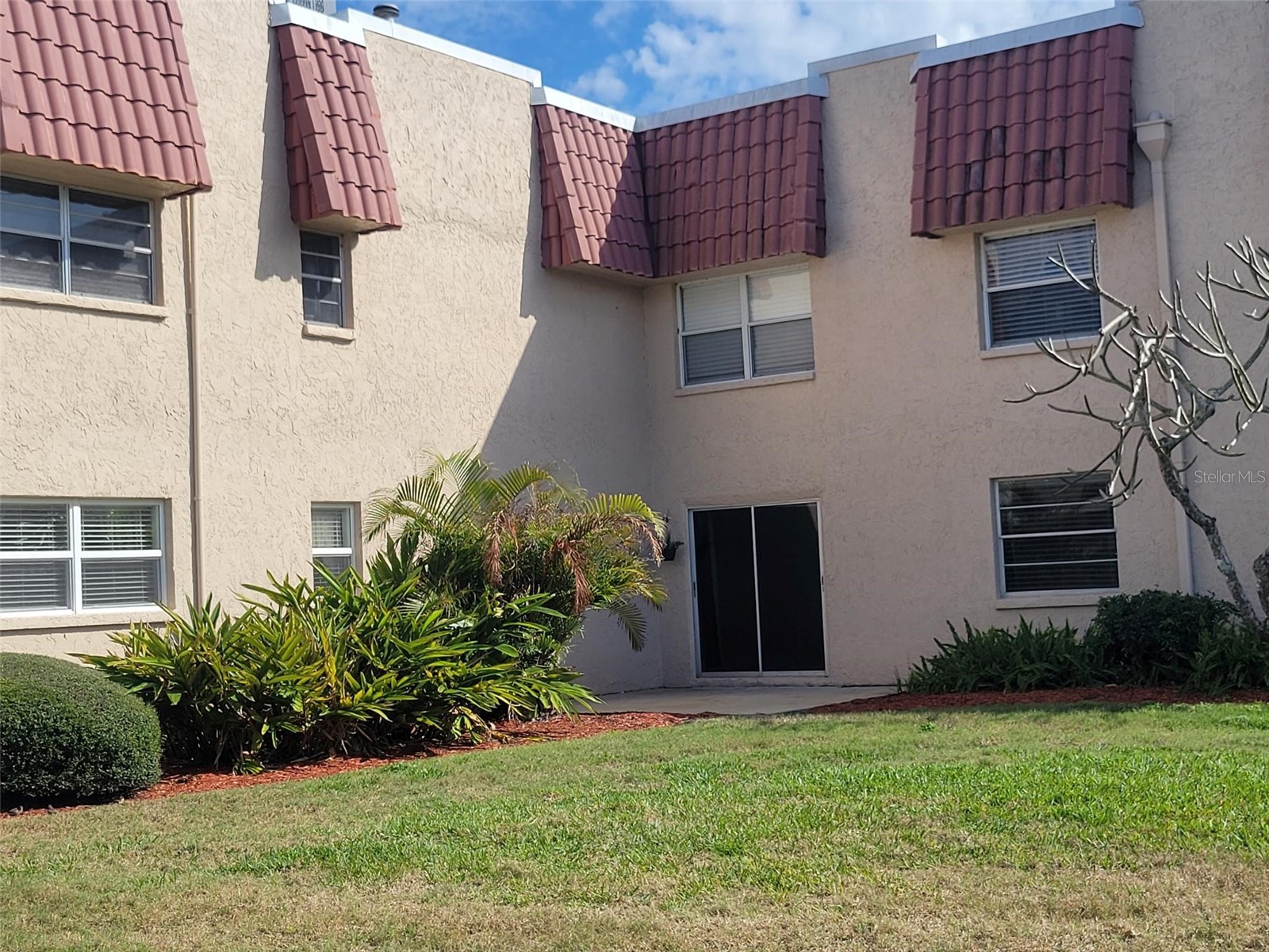 10032 65th Avenue N #8 Saint Petersburg FL 33708 TB8481826 image1