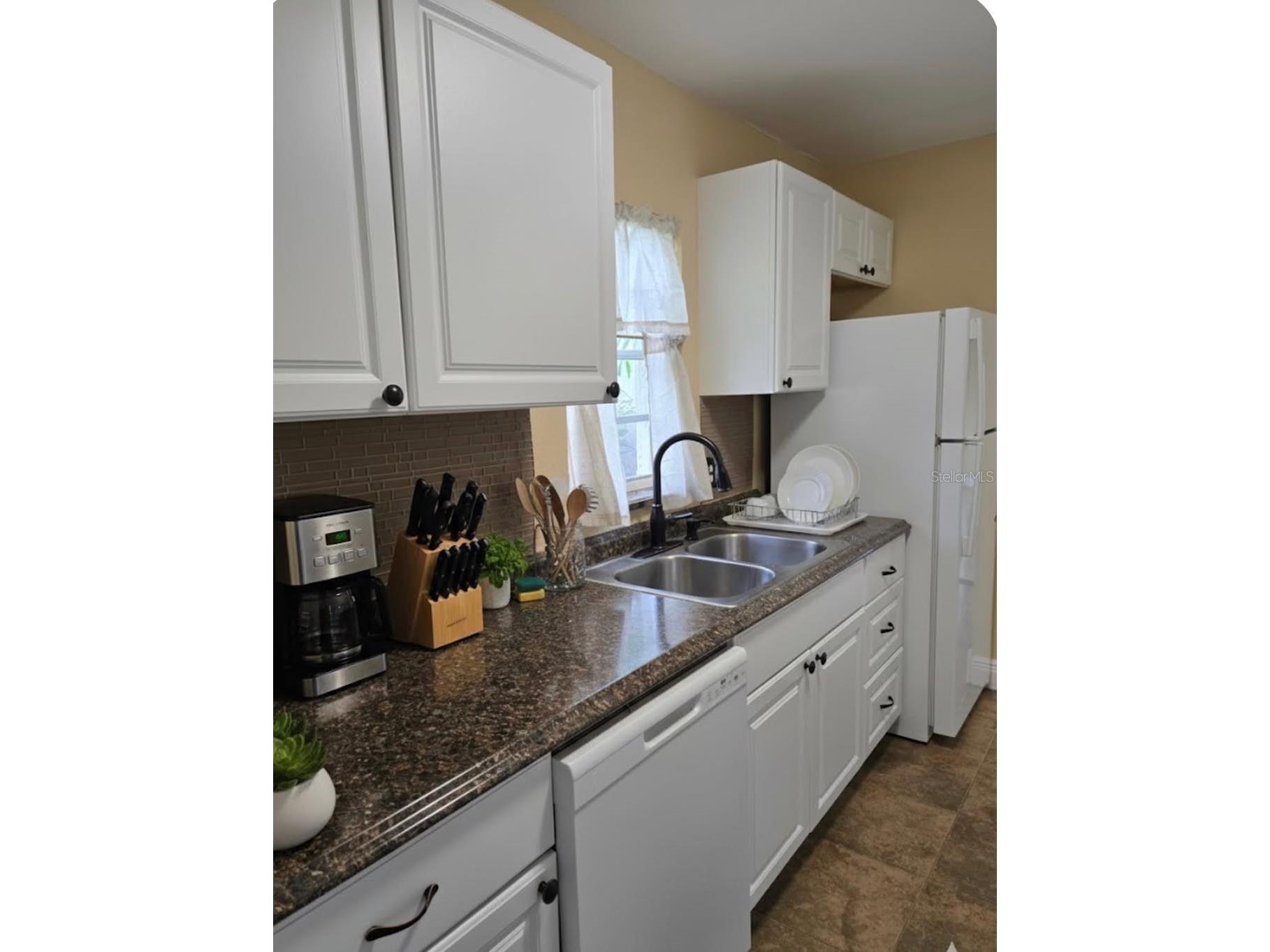 10032 65th Avenue N #8 Saint Petersburg FL 33708 TB8481826 image2