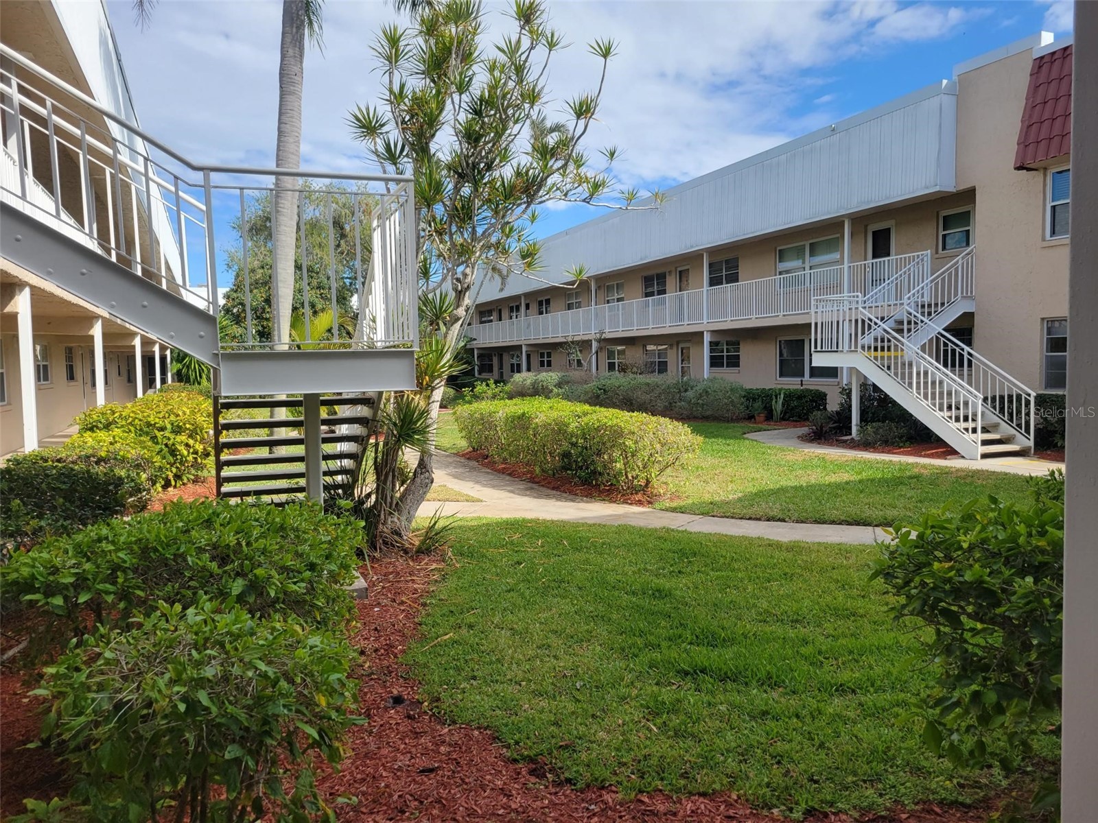 10032 65th Avenue N #8 Saint Petersburg FL 33708 TB8481826 image26