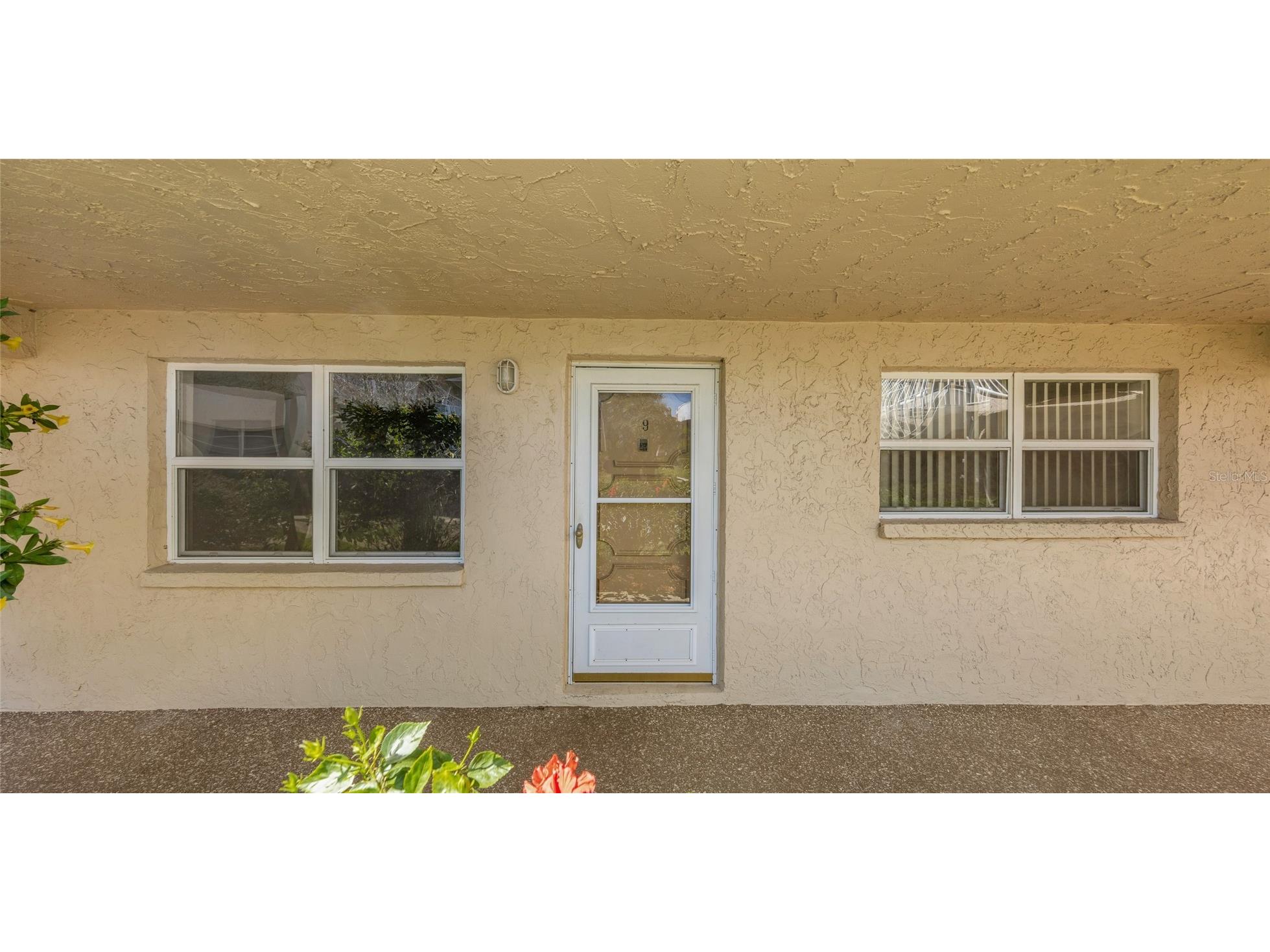 10032 65th Avenue N #9 Saint Petersburg FL 33708 TB8472610 image3