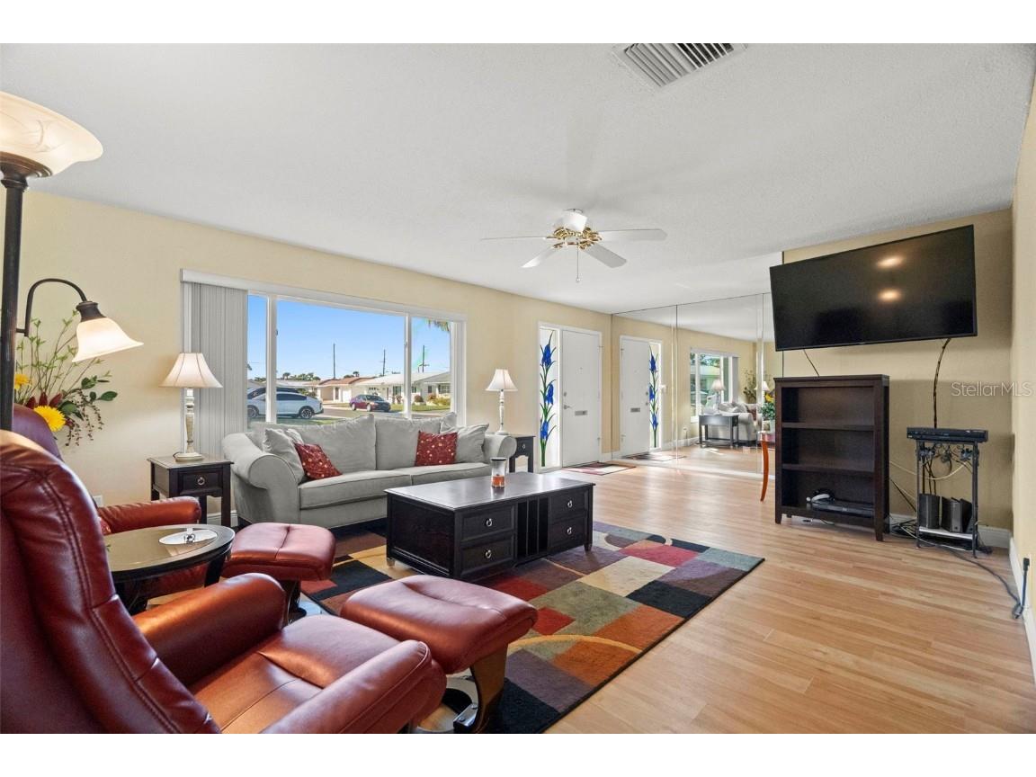 10033 37th Way N #3 Pinellas Park FL 33782 TB8449224 image6