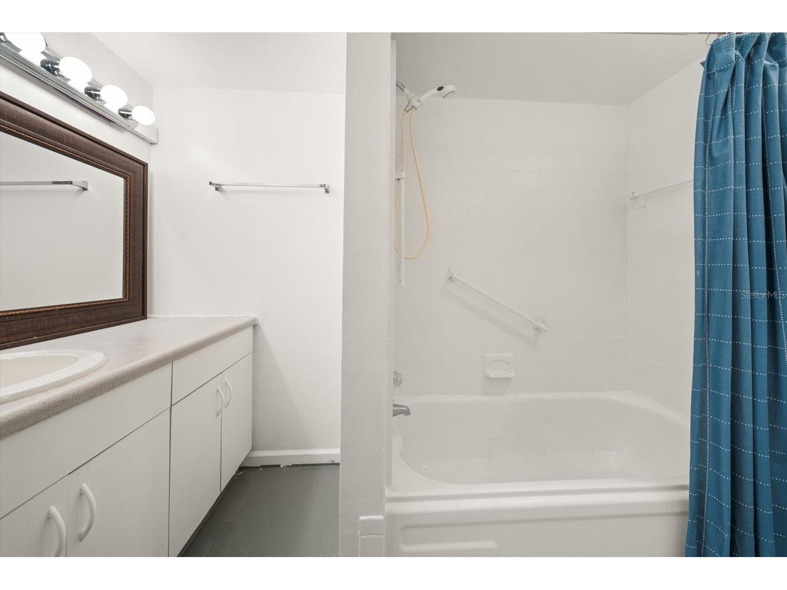 10033 64th Avenue N #19 Saint Petersburg FL 33708 TB8524700 image17