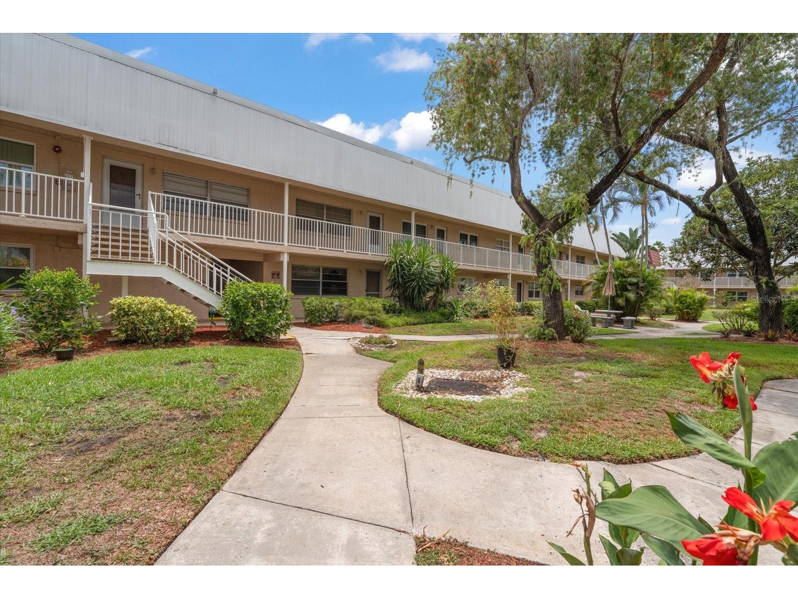 10033 64th Avenue N #19 Saint Petersburg FL 33708 TB8524700 image2