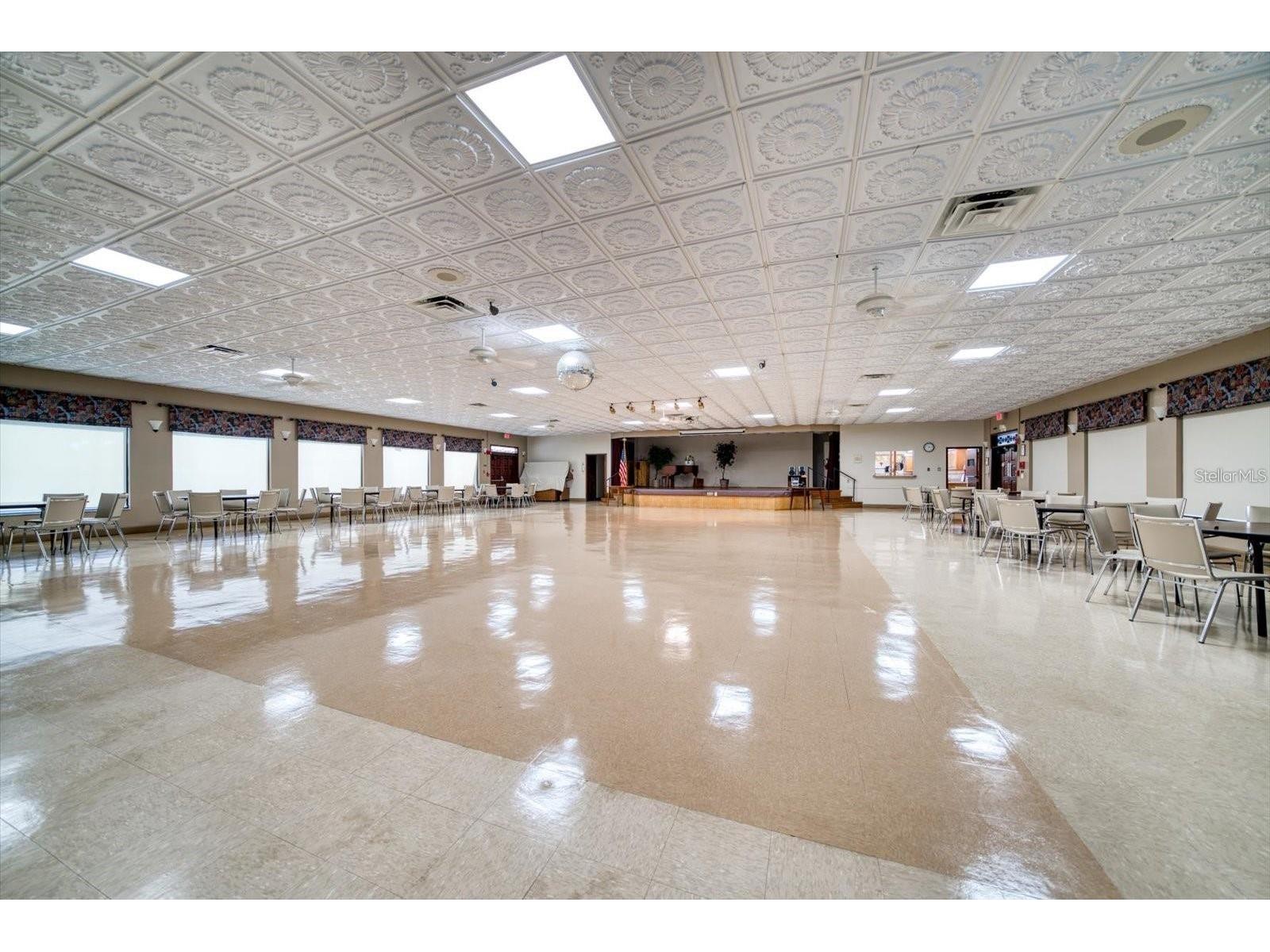 10033 64th Avenue N #19 Saint Petersburg FL 33708 TB8524700 image32