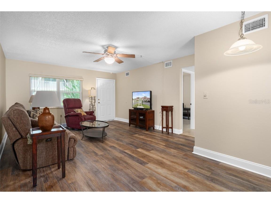 10033 64th Avenue N #4 Saint Petersburg FL 33708 TB8401614 image15