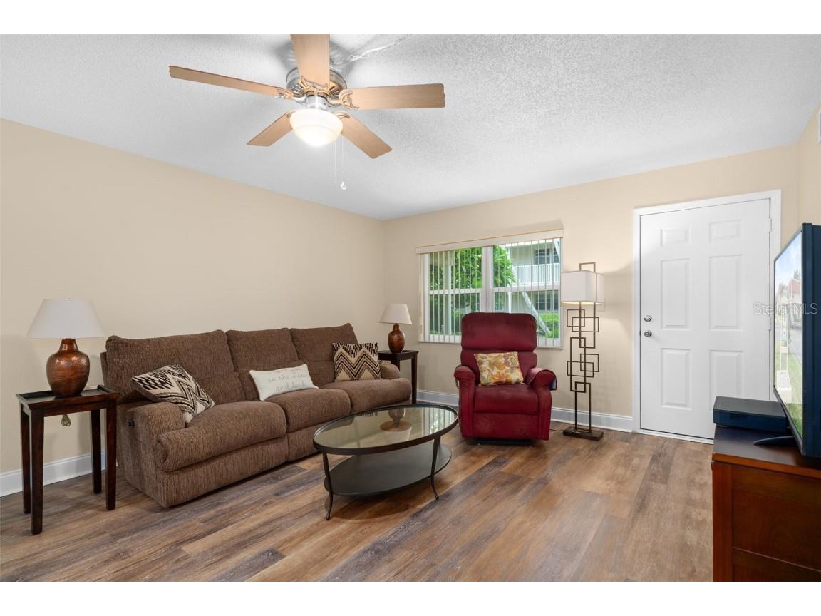 10033 64th Avenue N #4 Saint Petersburg FL 33708 TB8401614 image17