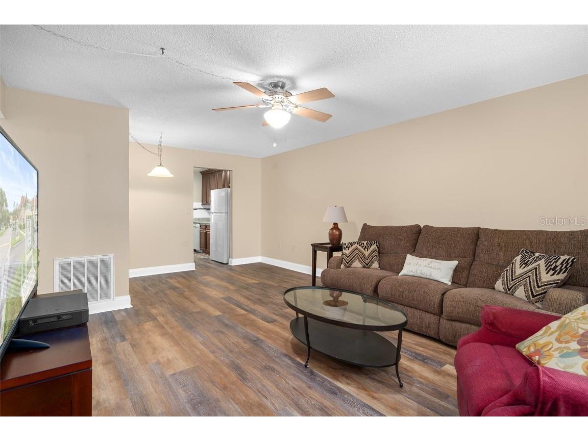 10033 64th Avenue N #4 Saint Petersburg FL 33708 TB8401614 image18