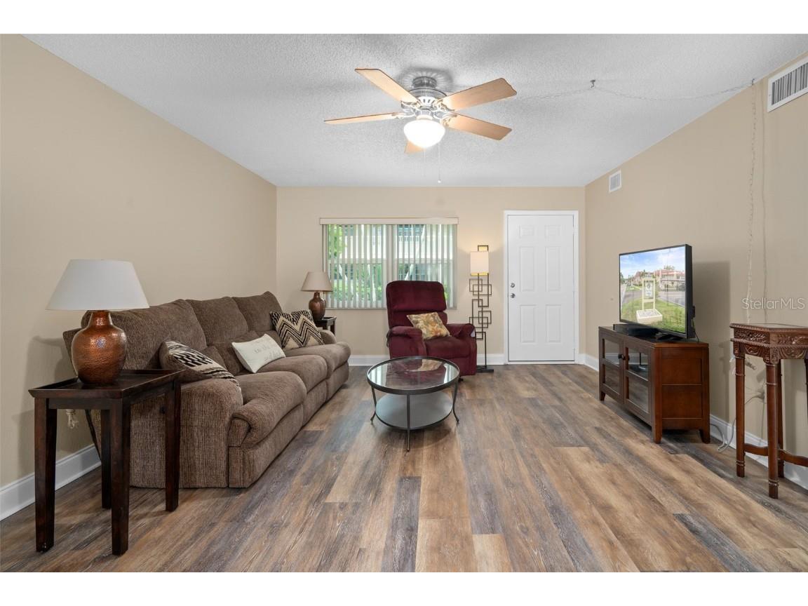 10033 64th Avenue N #4 Saint Petersburg FL 33708 TB8401614 image20