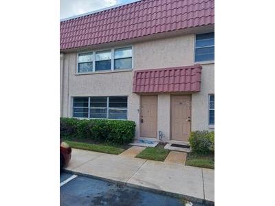 10033 64th Avenue N #9 Saint Petersburg FL 33708 - LONG BAYOU TB8351483 image1