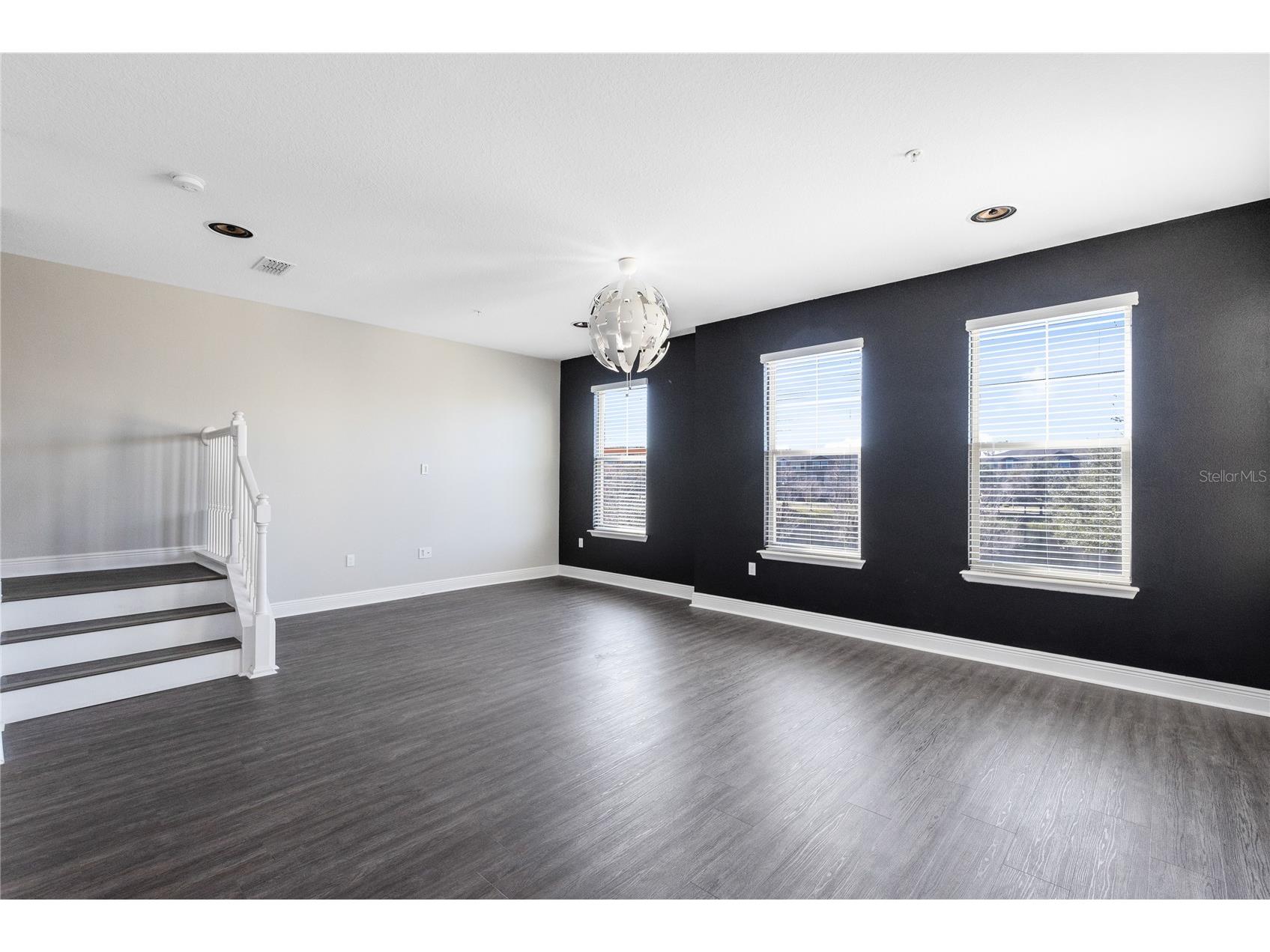 10033 Town Lake Dr Orlando FL 32832 O6378416 image17