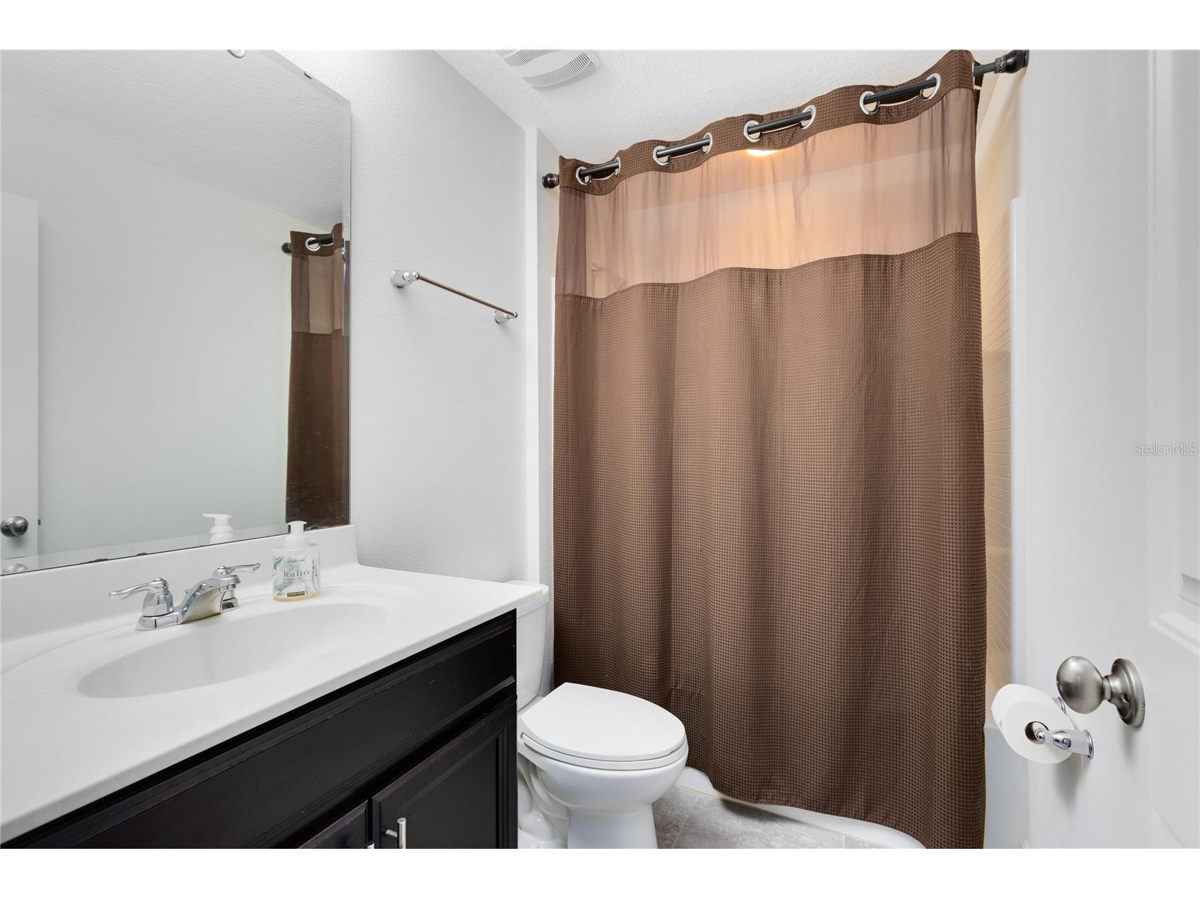 10033 Town Lake Dr Orlando FL 32832 O6378416 image24