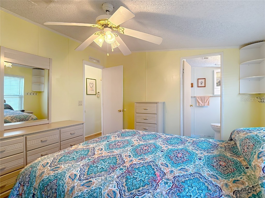 10033 Wellington Avenue Dade City FL 33525 W7874176 image26