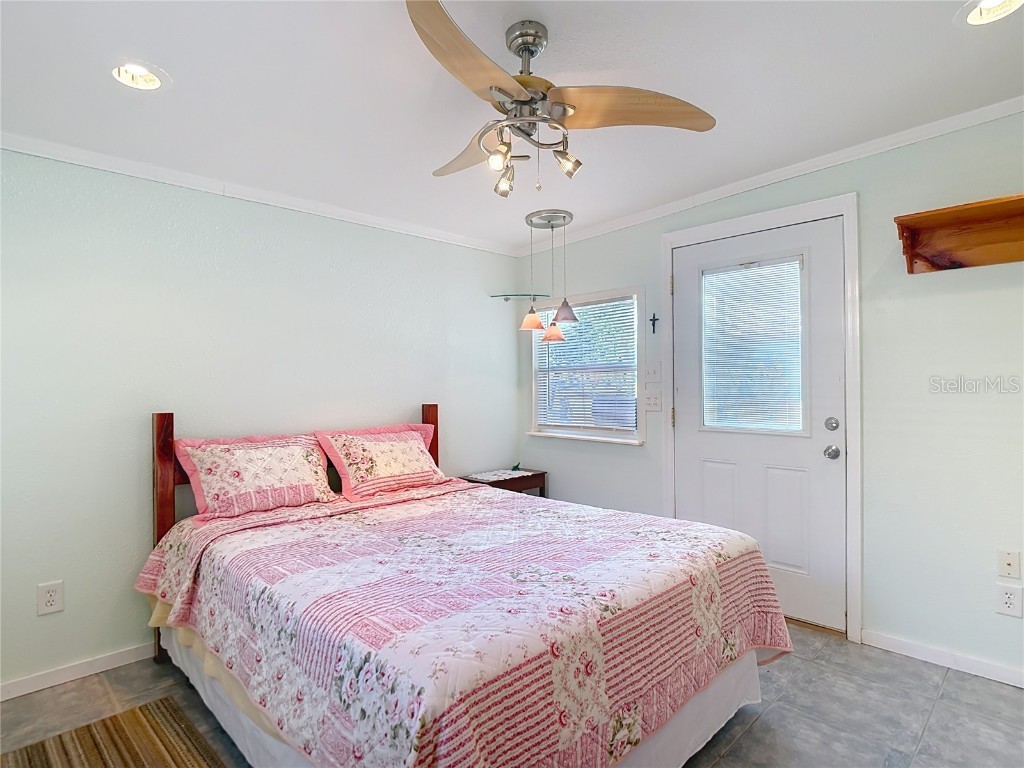 10033 Wellington Avenue Dade City FL 33525 W7874176 image34