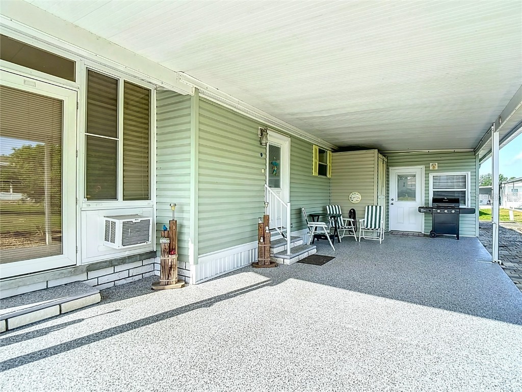 10033 Wellington Avenue Dade City FL 33525 W7874176 image4