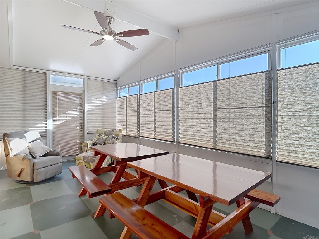 10033 Wellington Avenue Dade City FL 33525 W7874176 image41