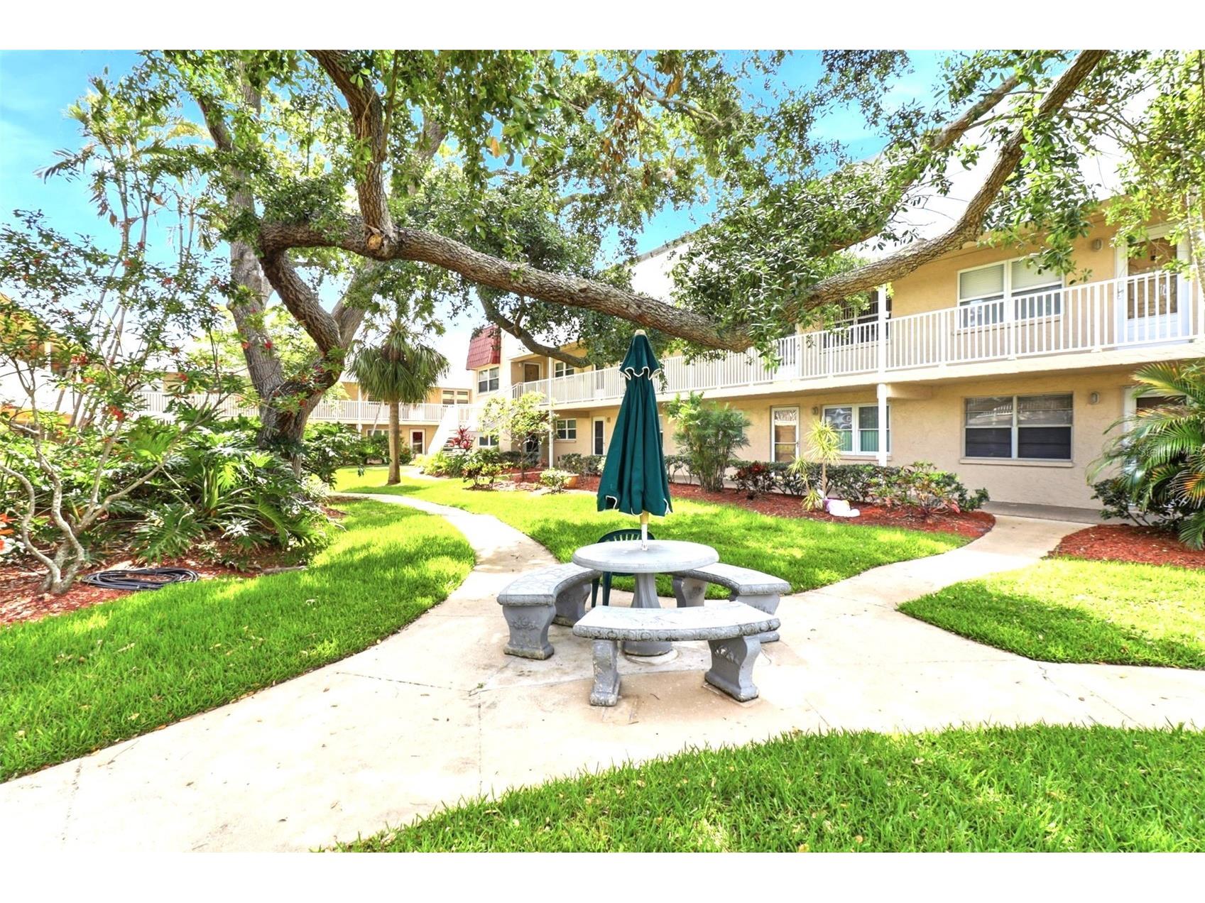 10034 64th Avenue N #3 Saint Petersburg FL 33708 TB8494864 image1