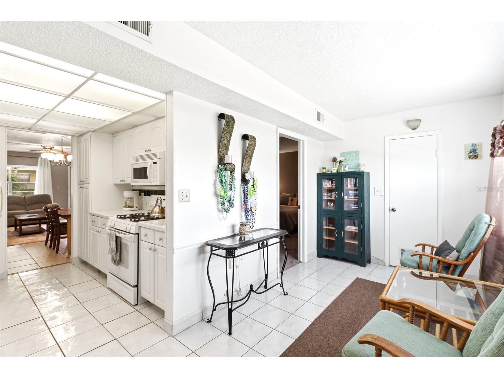 10034 64th Avenue N #3 Saint Petersburg FL 33708 TB8494864 image10