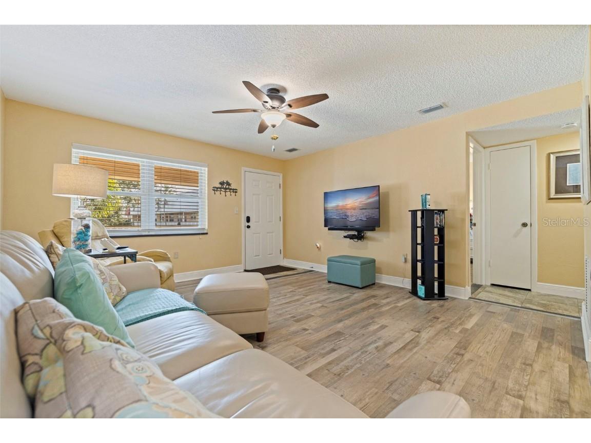 10035 63rd Avenue N #23 Saint Petersburg FL 33708 TB8457082 image11