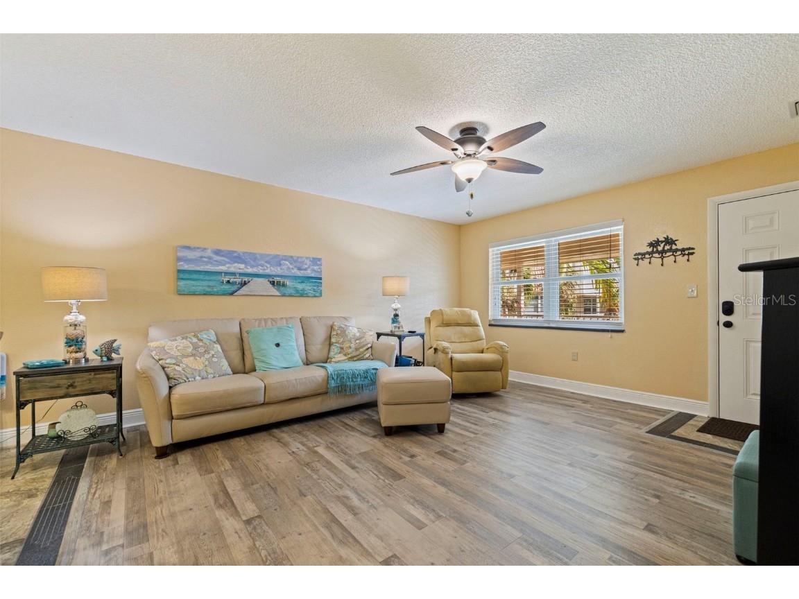 10035 63rd Avenue N #23 Saint Petersburg FL 33708 TB8457082 image12