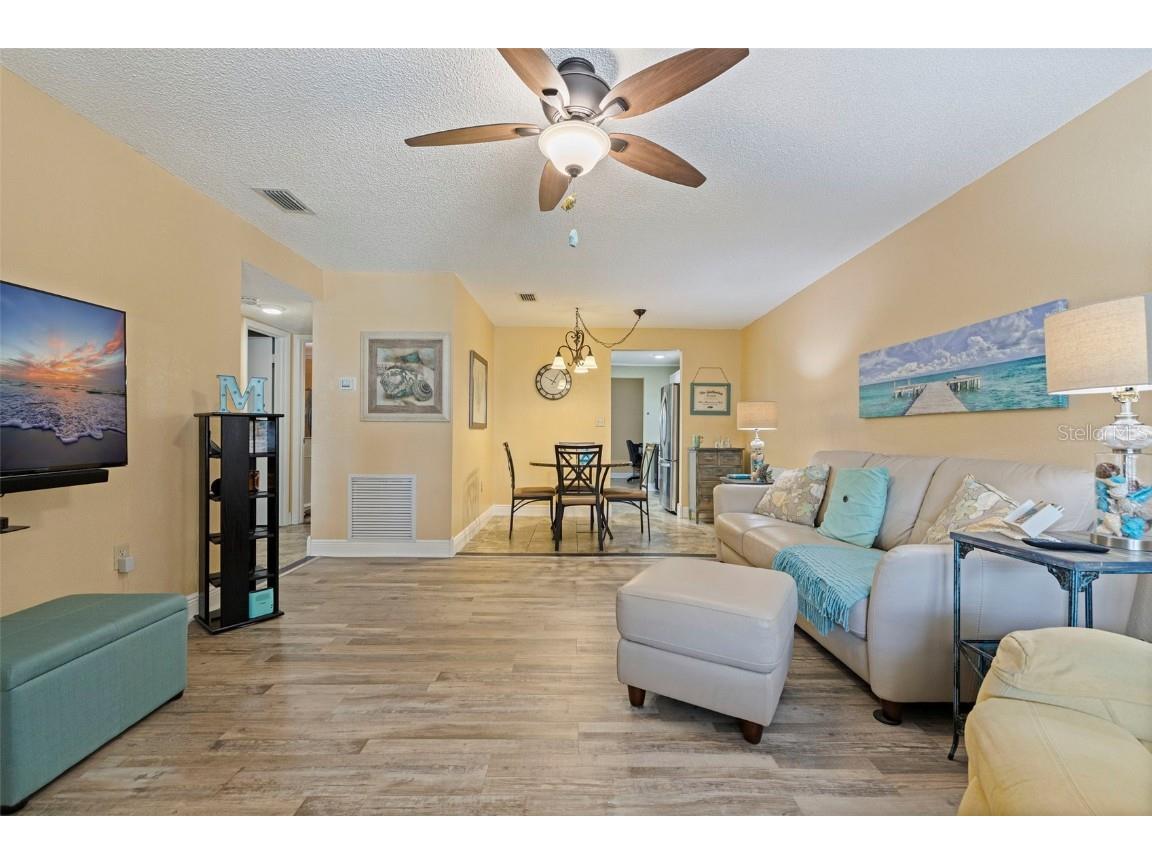 10035 63rd Avenue N #23 Saint Petersburg FL 33708 TB8457082 image13