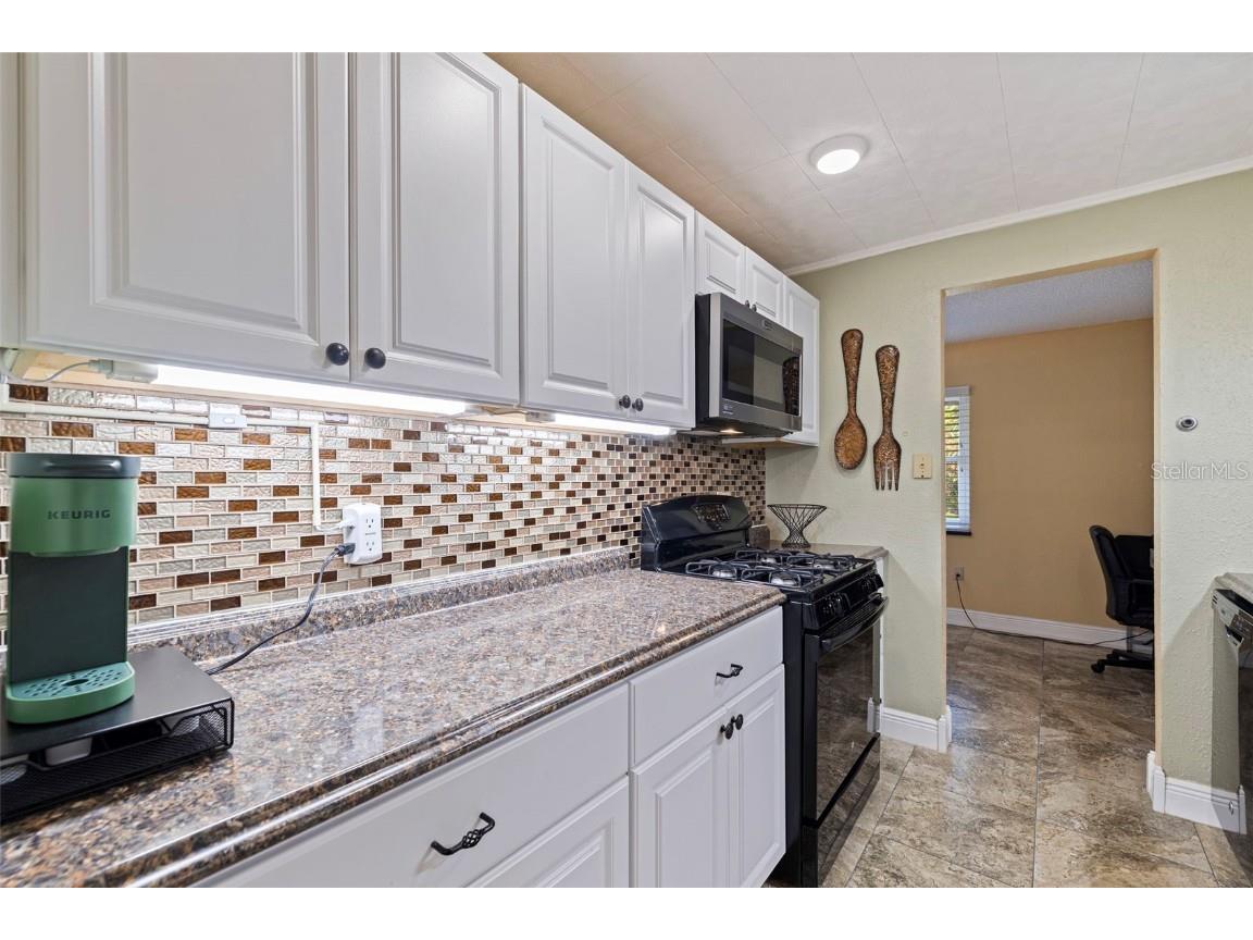 10035 63rd Avenue N #23 Saint Petersburg FL 33708 TB8457082 image18