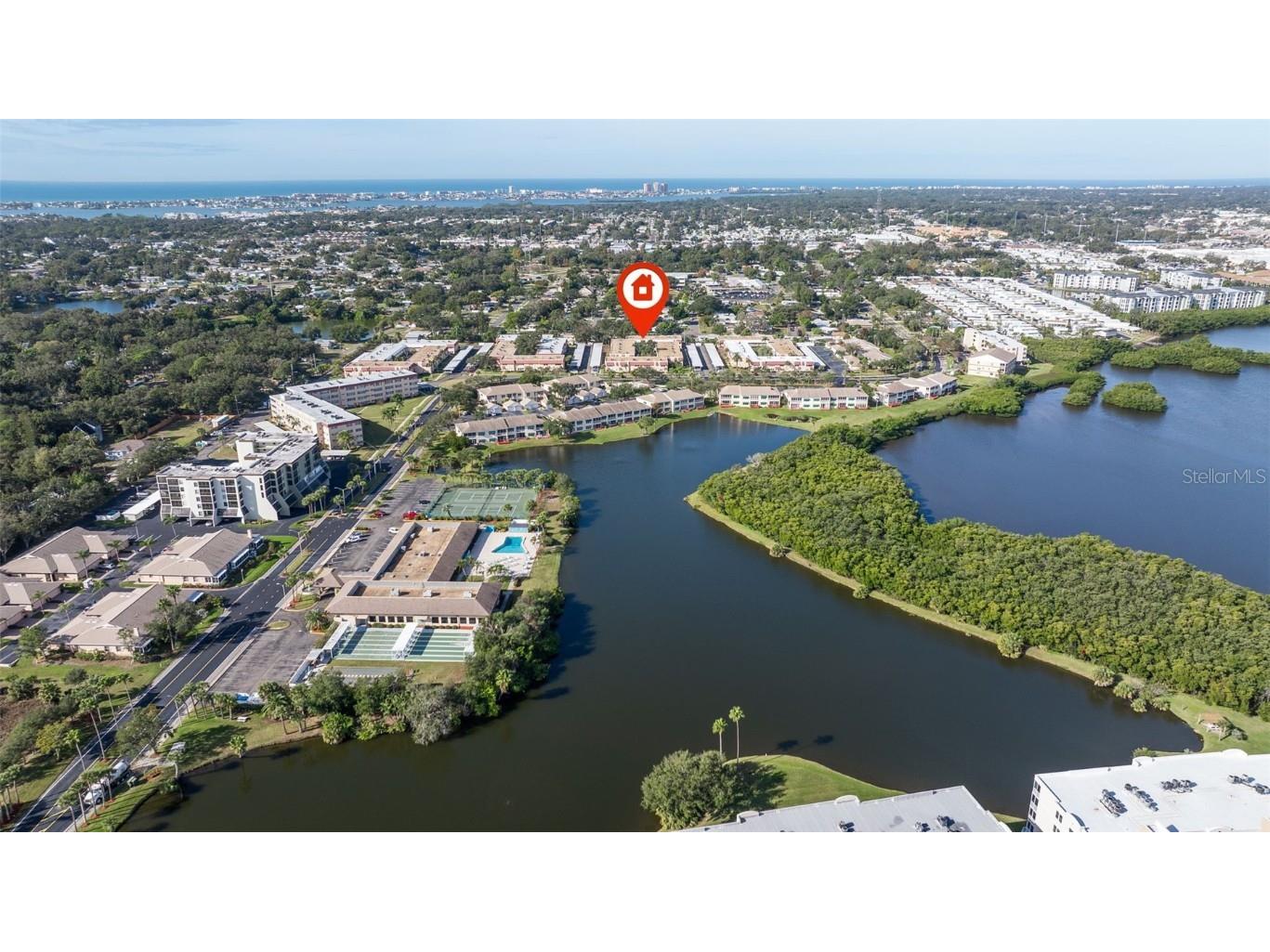 10035 63rd Avenue N #23 Saint Petersburg FL 33708 TB8457082 image46