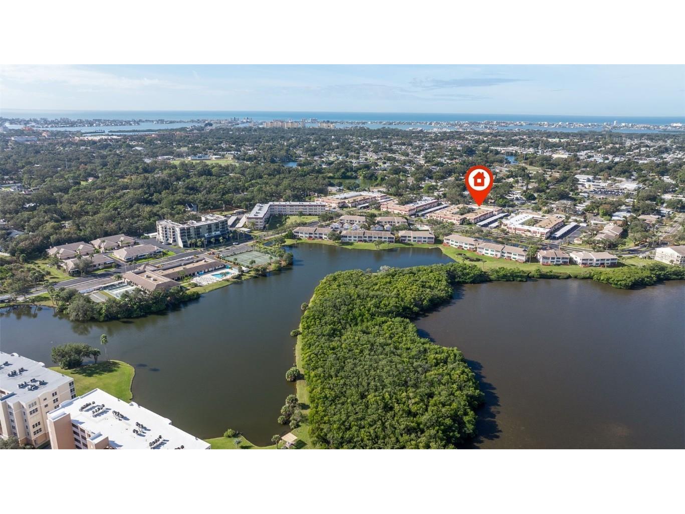 10035 63rd Avenue N #23 Saint Petersburg FL 33708 TB8457082 image50