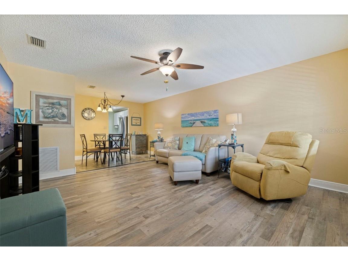 10035 63rd Avenue N #23 Saint Petersburg FL 33708 TB8457082 image9