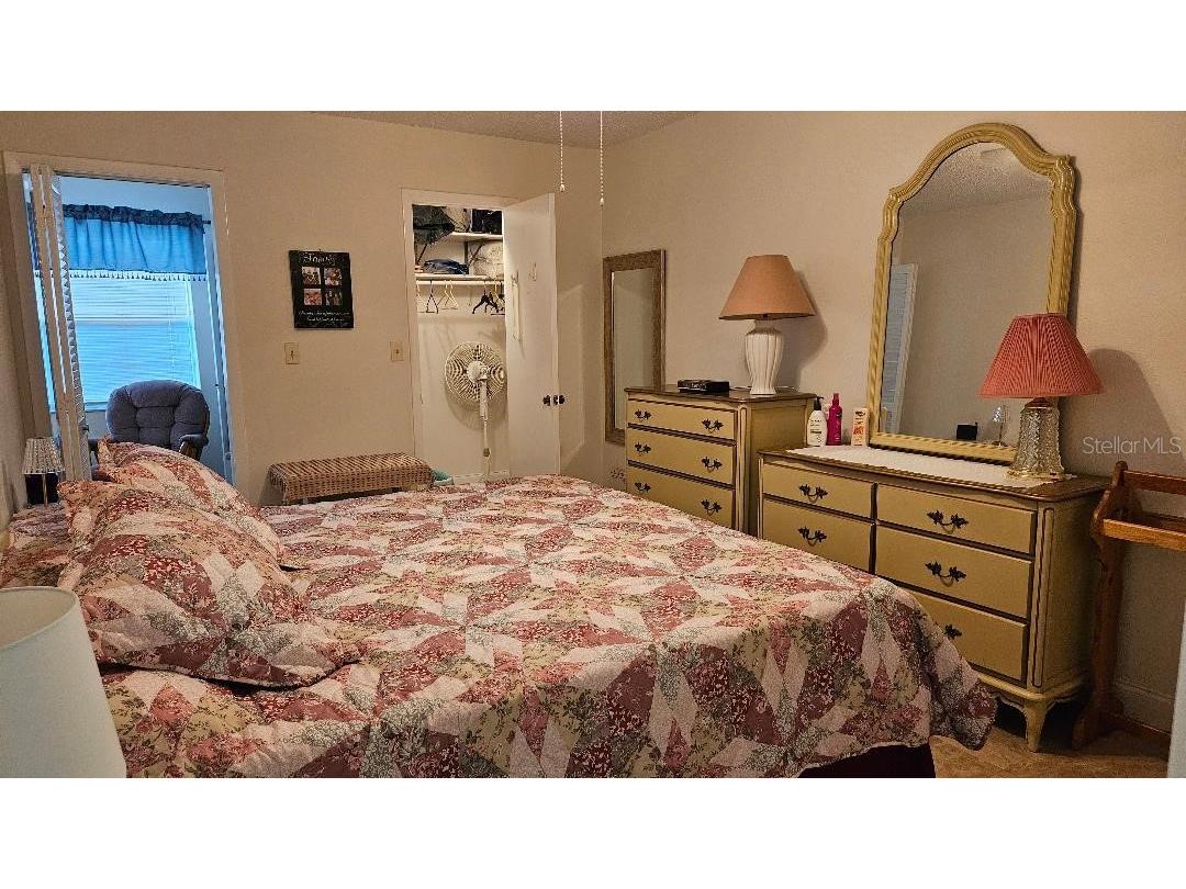 10035 63rd Avenue N #6 Saint Petersburg FL 33708 TB8485012 image17