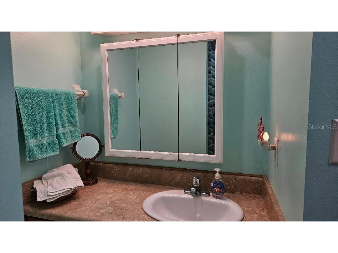10035 63rd Avenue N #6 Saint Petersburg FL 33708 TB8485012 image20