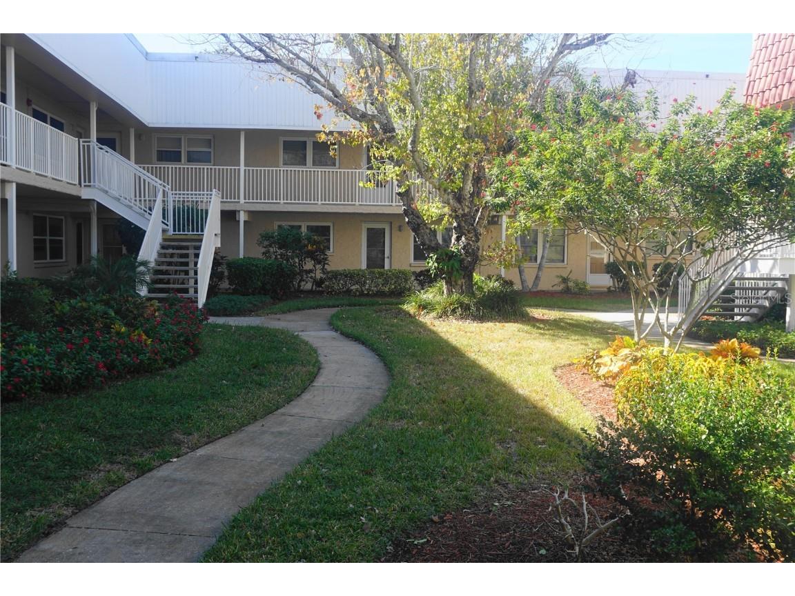 10035 63rd Avenue N #9 Saint Petersburg FL 33708 U8220087 image1