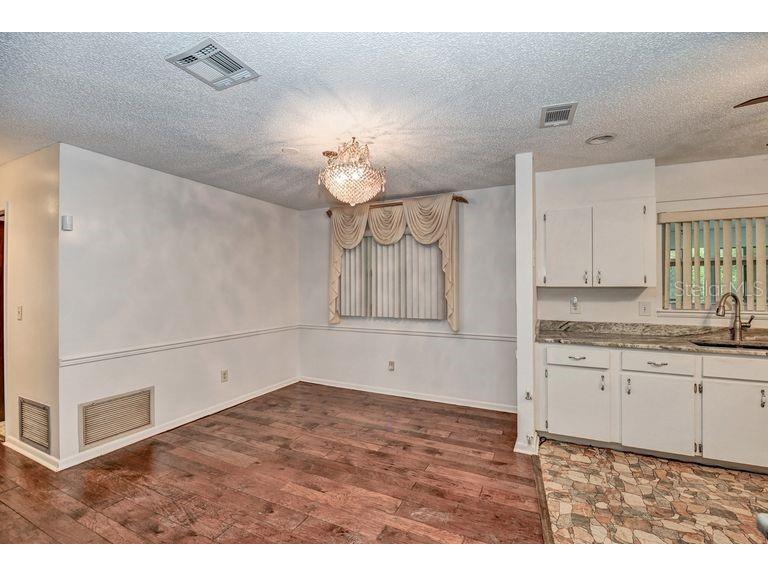 10035 SW 91st Terrace Ocala FL 34481 OM707286 image5