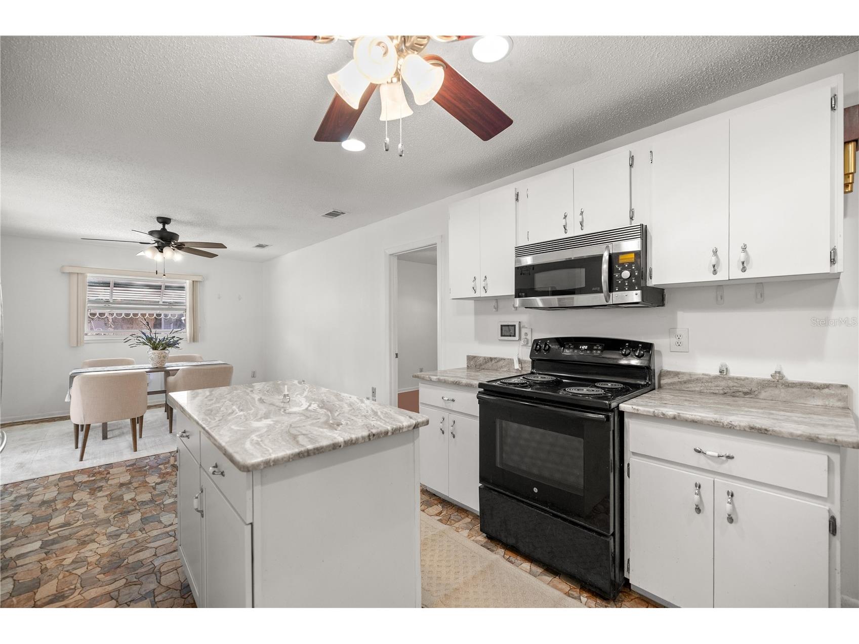 10035 SW 91st Terrace Ocala FL 34481 OM718747 image12