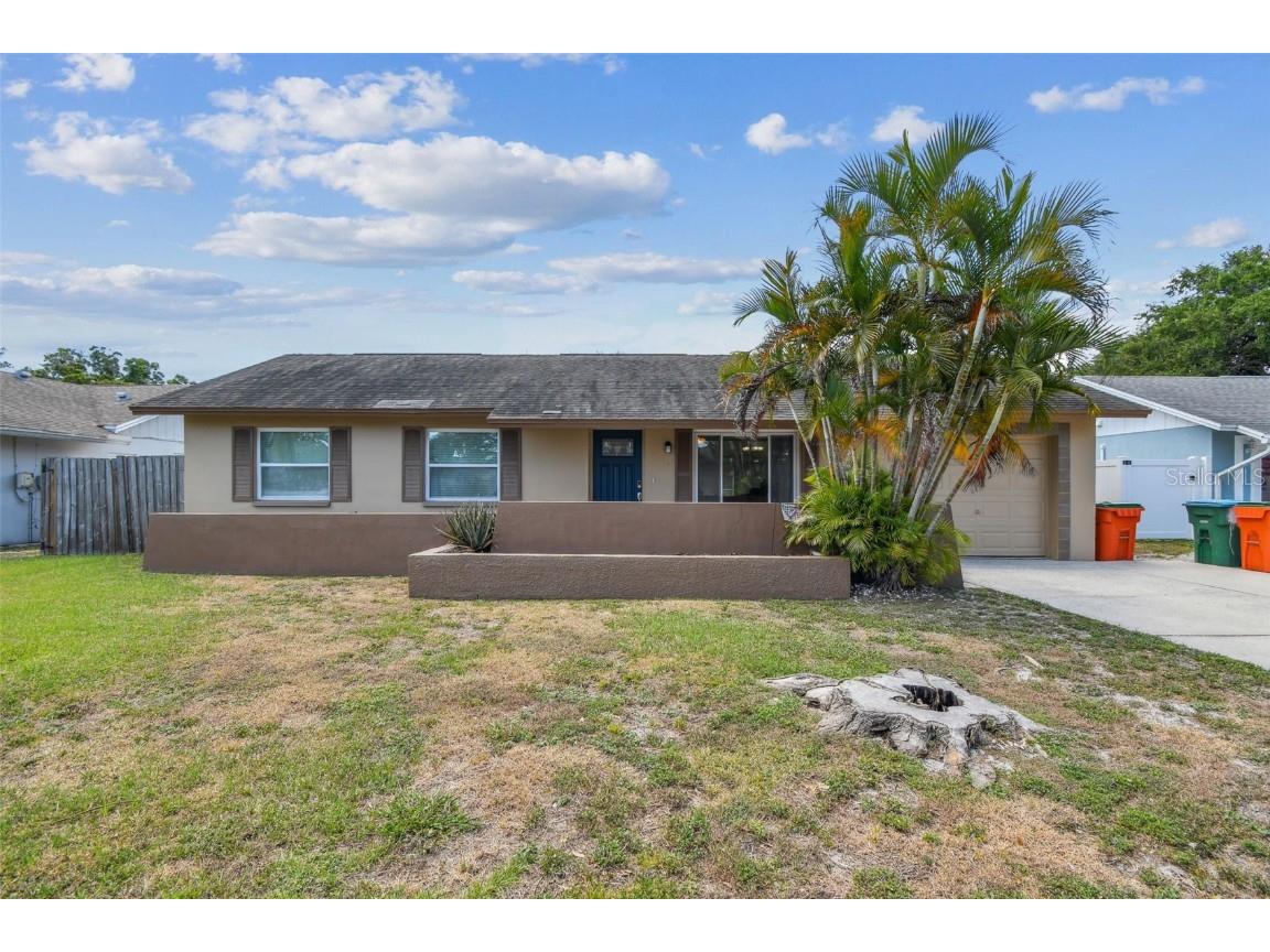 10036 82nd Street Seminole FL 33777 U8241063 image1