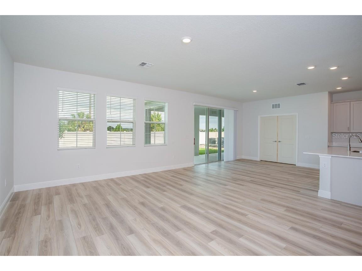 10036 Surrey Rose Drive San Antonio FL 33576 TB8398684 image11