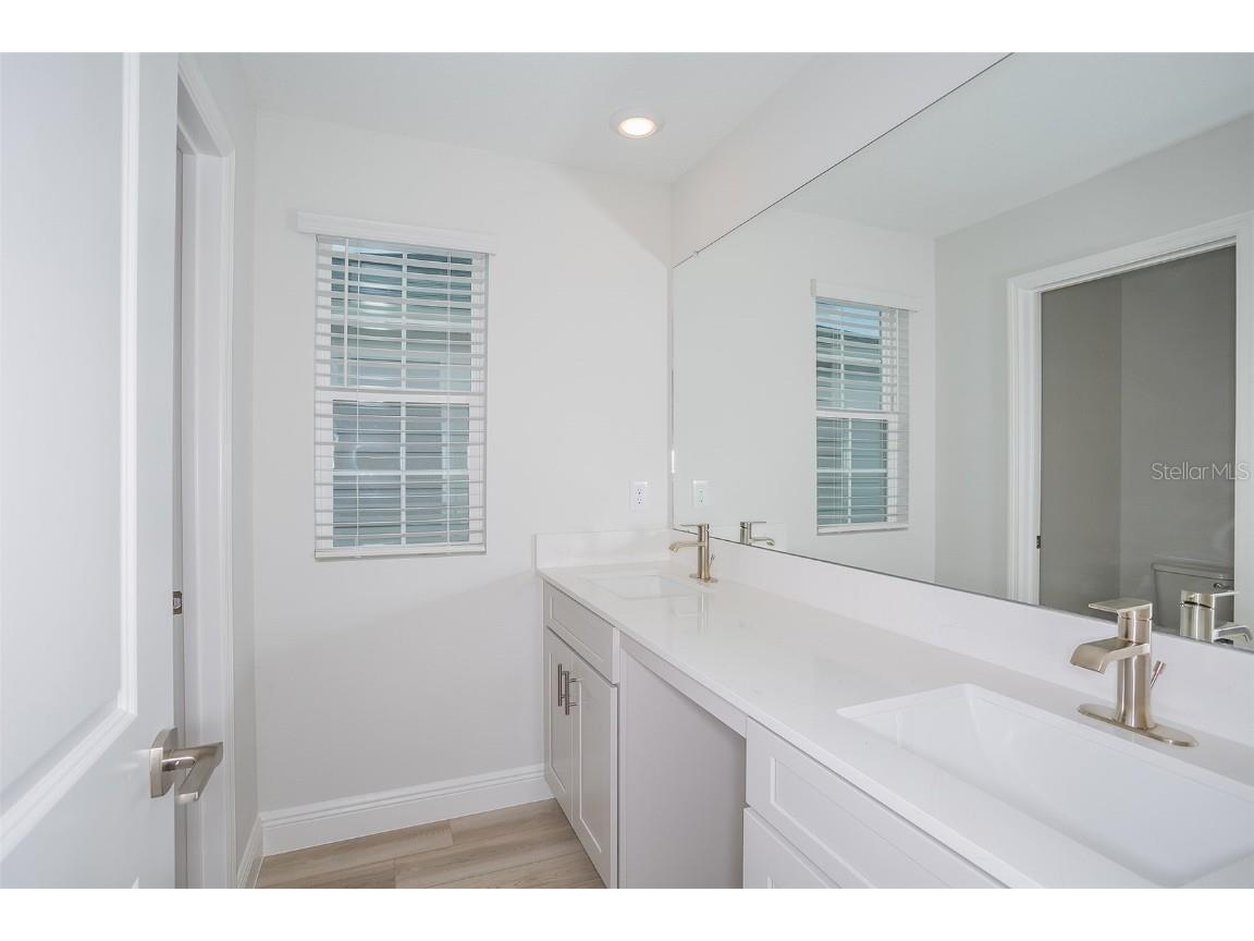 10036 Surrey Rose Drive San Antonio FL 33576 TB8398684 image28