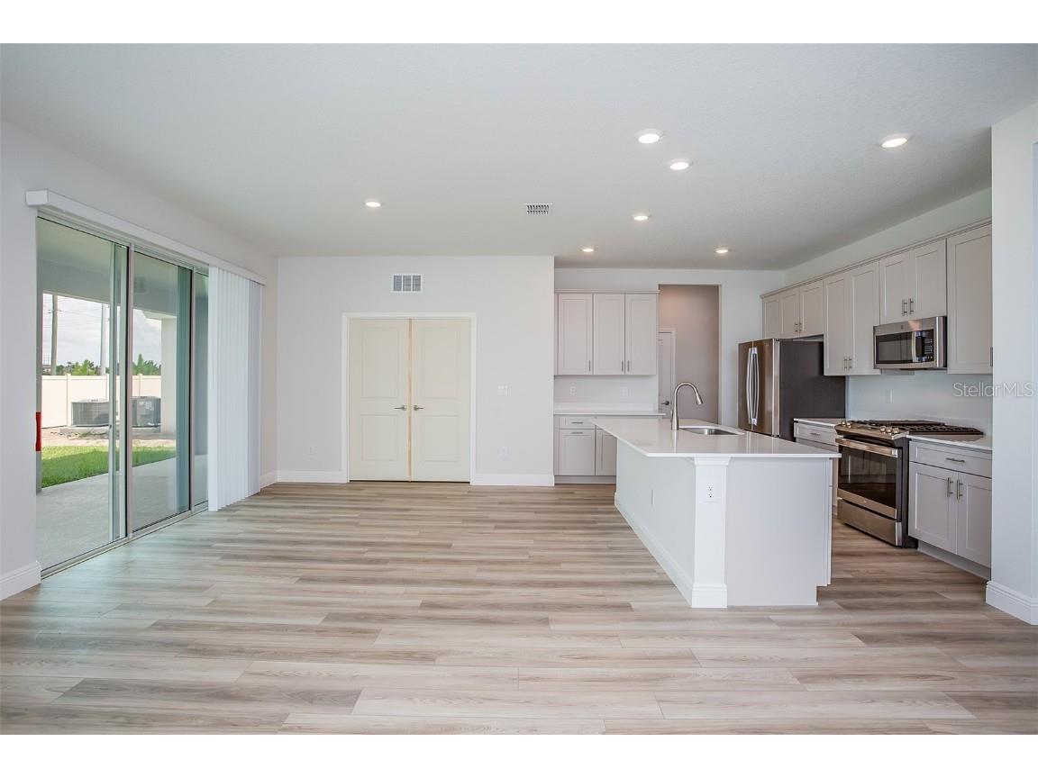 10036 Surrey Rose Drive San Antonio FL 33576 TB8398684 image7