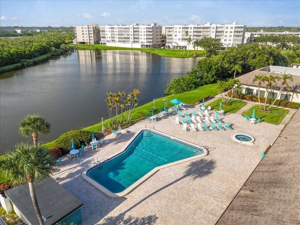 10037 62nd Terrace N #21 Saint Petersburg FL 33708 TB8409598 image1