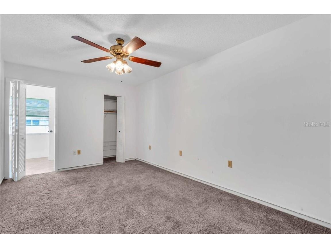 10037 62nd Terrace N #21 Saint Petersburg FL 33708 TB8409598 image15