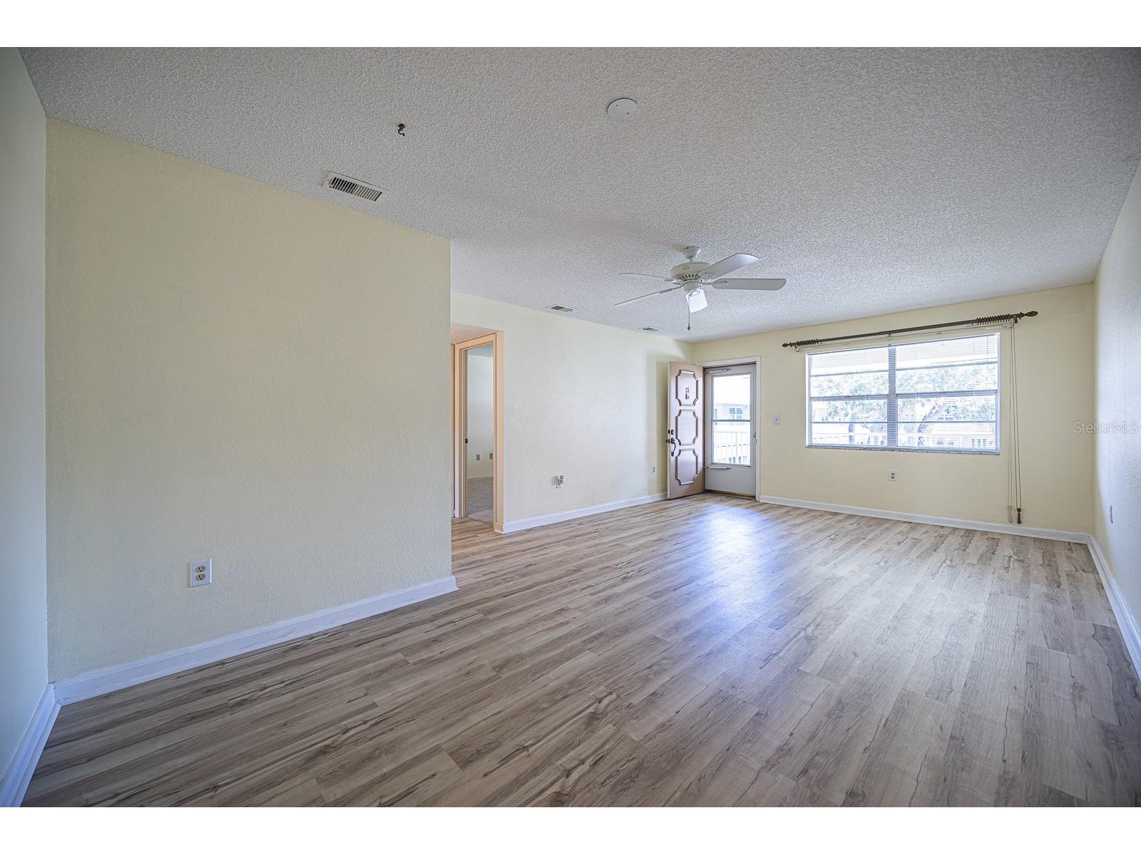 10037 62nd Terrace N #23 Saint Petersburg FL 33708 A4656703 image5