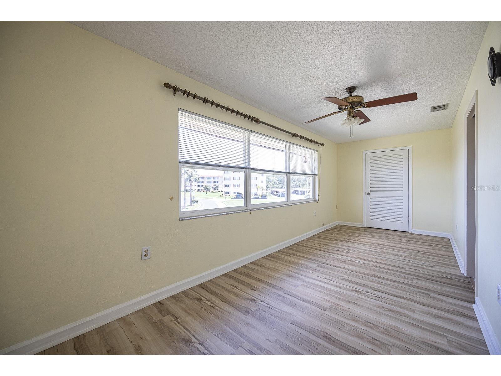 10037 62nd Terrace N #23 Saint Petersburg FL 33708 A4656703 image8