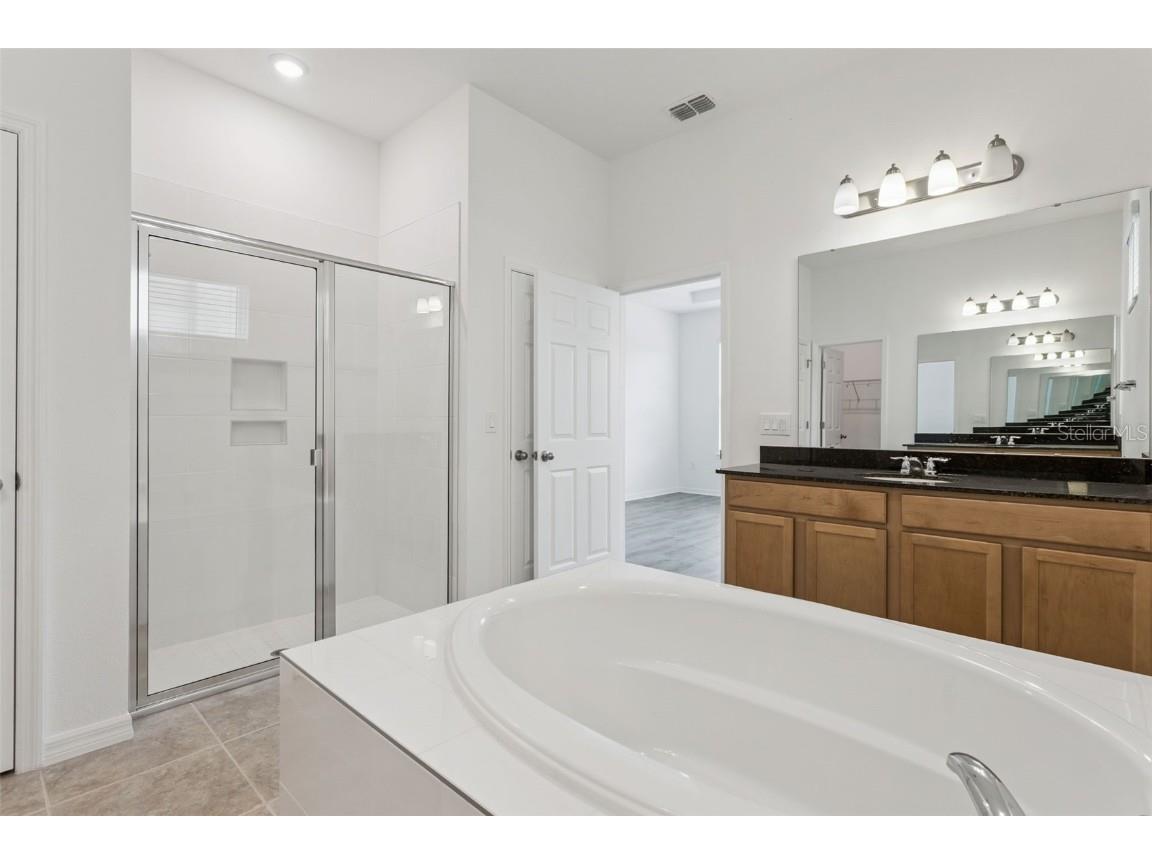 10037 Austrina Oak Loop Winter Garden FL 34787 O6348960 image17